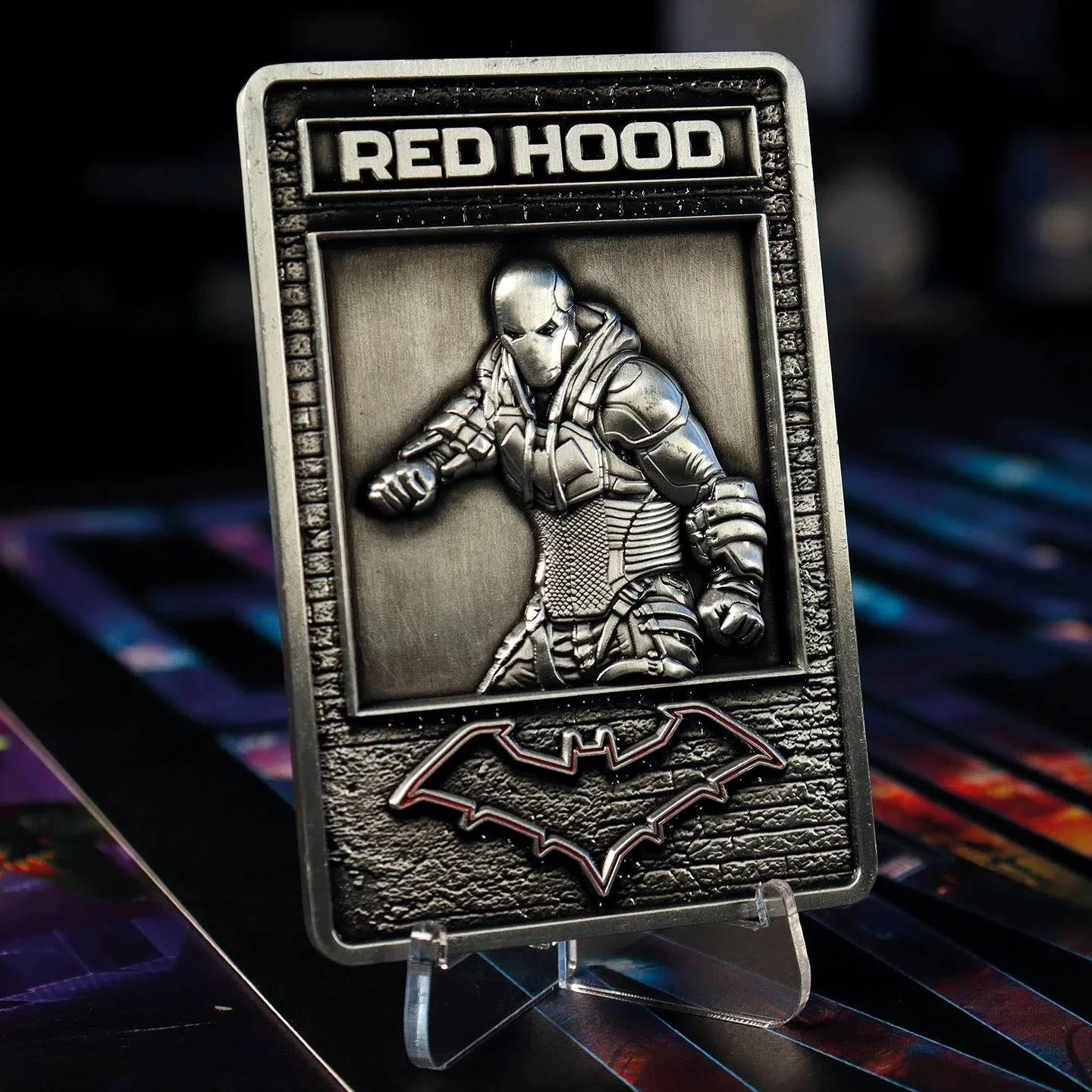 Gotham Knights Limited Edition Red Hood Ingot - Image 3