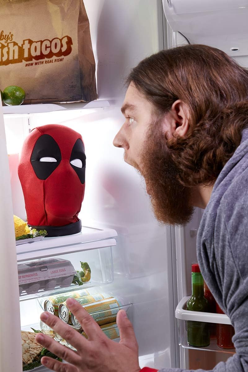Hasbro Marvel's Deadpool Premium Interactive Head - Image 6