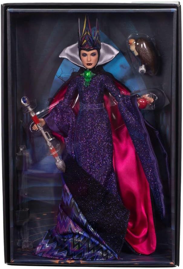 Mattel Disney: Snow White - Evil Queen Fashion Doll - Image 2