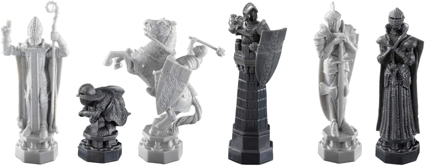 The Noble Collection - Harry Potter: Wizard's Chess Set - Image 3