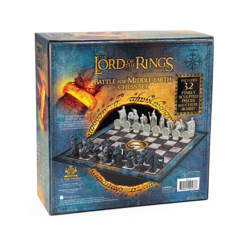 The Noble Collection - Lord of the Rings: Battle For Middle Earth Chess Set - Image 4