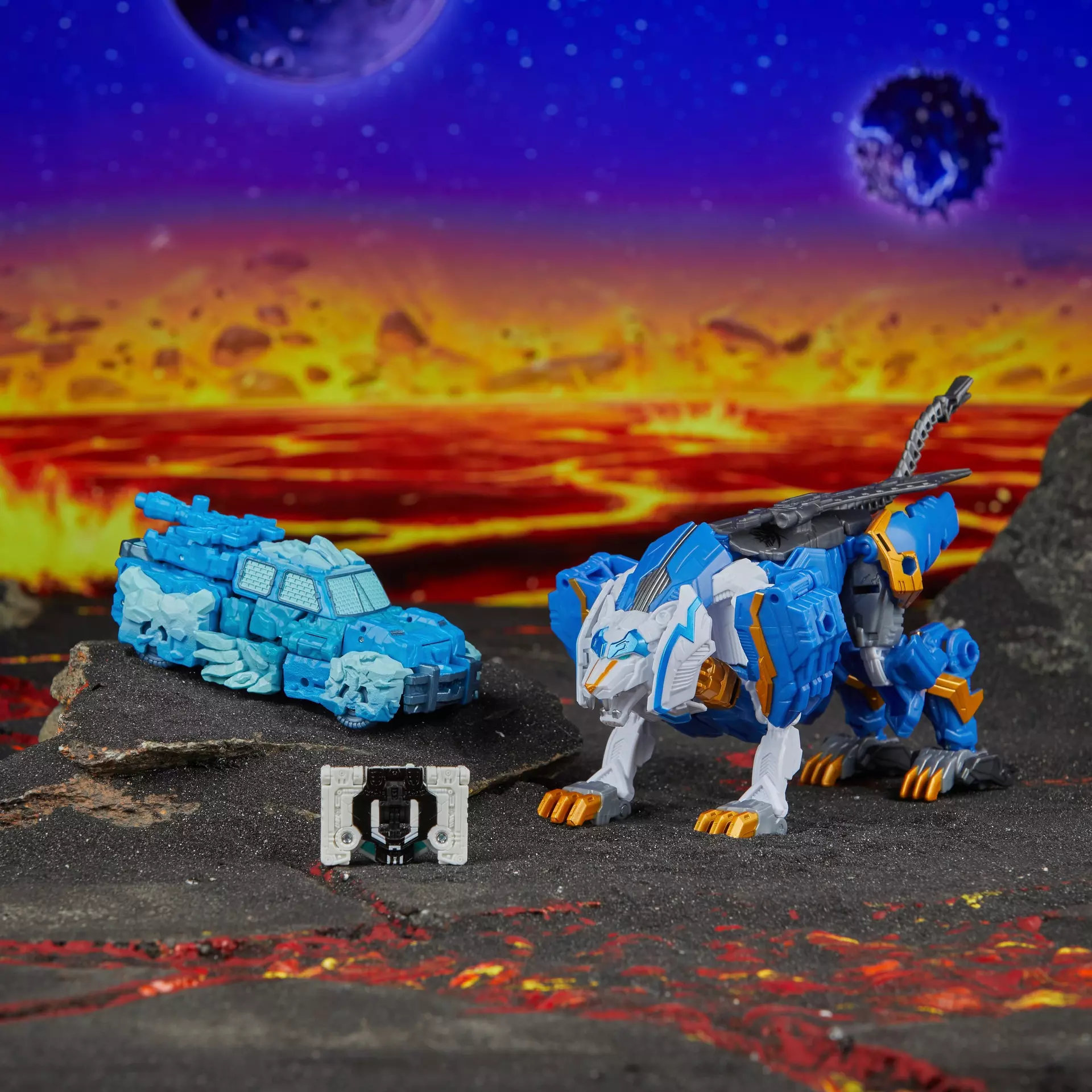 Transformers Legacy United Star Raider Thundertron - Image 4