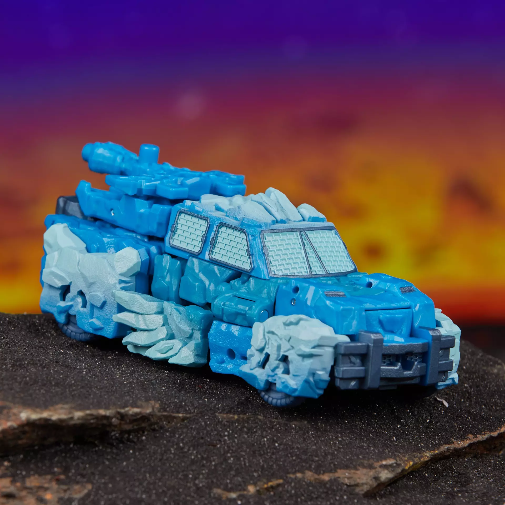 Transformers Legacy United Star Raider Thundertron - Image 6